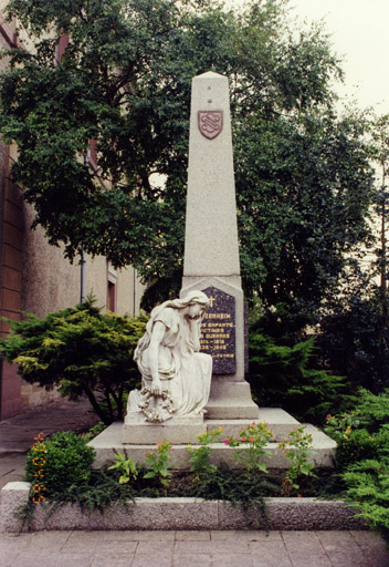 Monument aux morts, statue : La Patrie