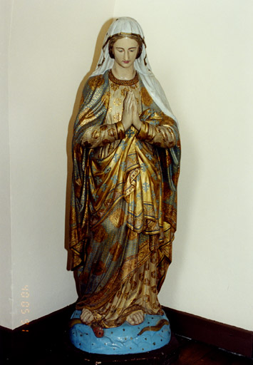 Vue d'ensemble. Statue de l'Immaculée Conception.