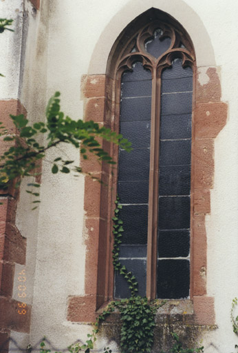 Vue d'une des baies du choeur.