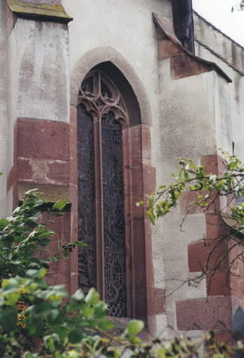 Vue d'une des baies du choeur.