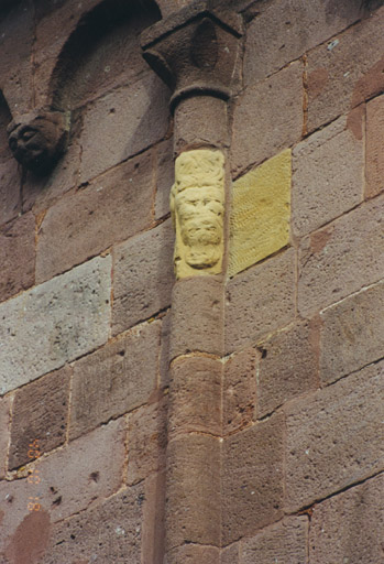 Détail du bas-relief de la colonnette No 8.