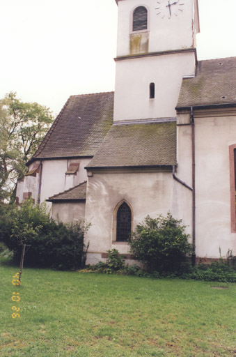 Vue partielle vers le sud du choeur et de la tour.