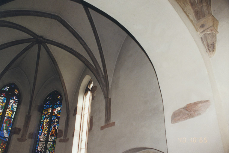 Vue partielle de la voûte du choeur.