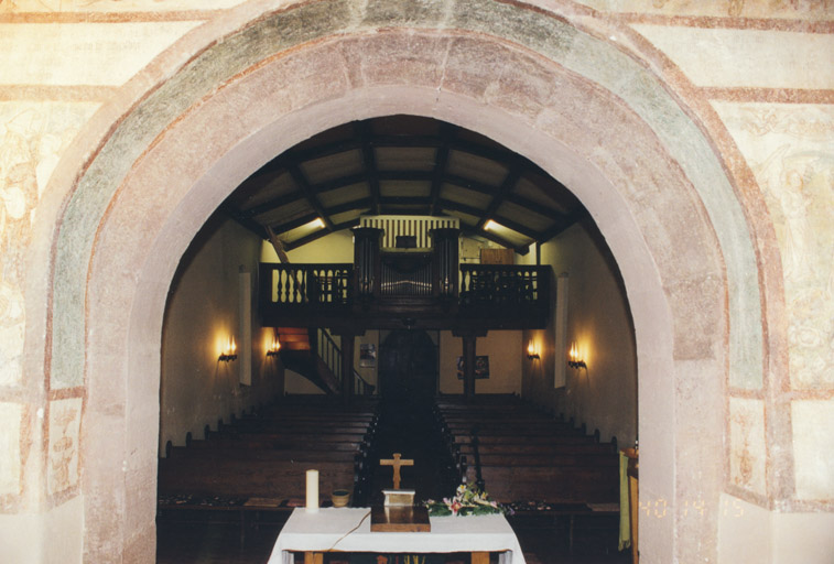 Vue à partir du choeur. L'arc triomphal.