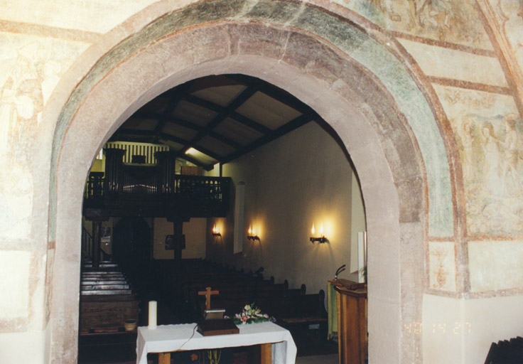 Vue à partir du choeur. L'arc triomphal.