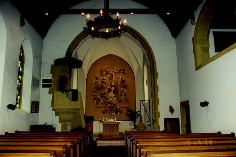 Vue intérieure vers le choeur.