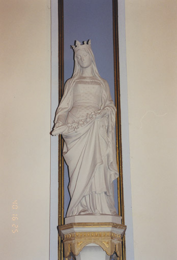 Statue de sainte Adélaïde de Cologne. Vue d'ensemble de face.