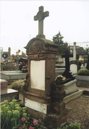 Tombeau de la famille Guckert-Gehren, 1ère moitié 20e siècle, par Weibel de Marienthal.