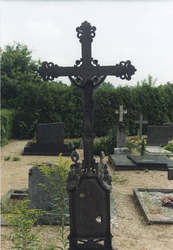 Revers de la croix funéraire de Claus Barbe, 2e moitié du 19e siècle.