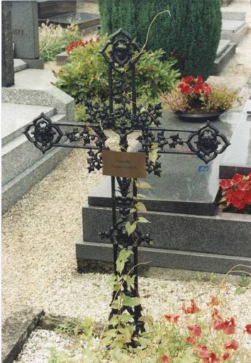 Croix funéraire de la famille Unger-Fetsch, 4e quart du 19e siècle (?).