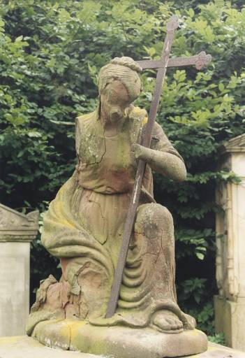 Détail de la statue.