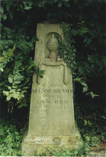 Tombeau de Mélanie Wild née Brunner (No 7)