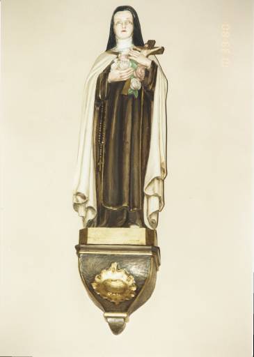 Statue de sainte Thérèse de l'Enfant Jésus, 2e quart du 20e siècle.