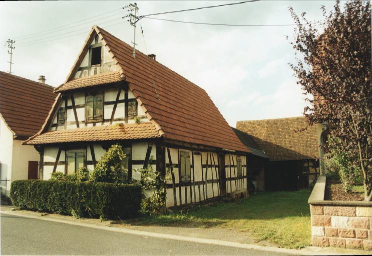 Vue d'ensemble depuis le sud-est.