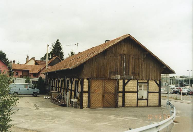 Port du Rhin. Atelier datant du port charbonnier (Raab-Karcher), de la fin du 19e ou du début du 20e siècle. Vue d'ensemble.