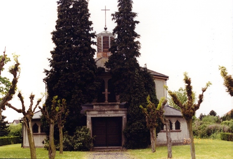 Vue d'ensemble depuis la rue.