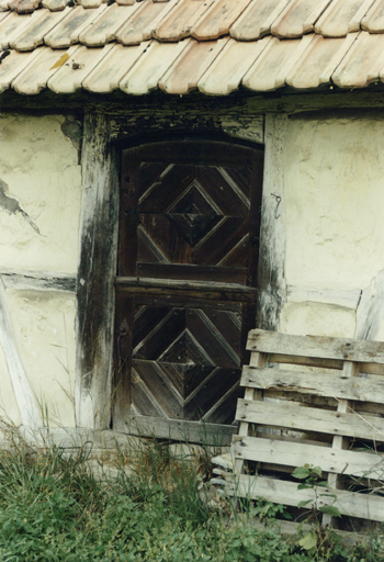 Vue de la porte d'entrée.