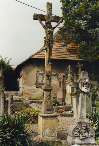 Croix de cimetière