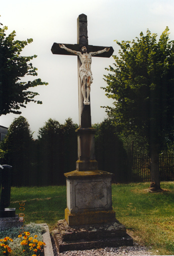 Croix de cimetière, par Grentzinger.