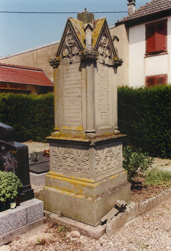 Monument funéraire de la famille Bellicam