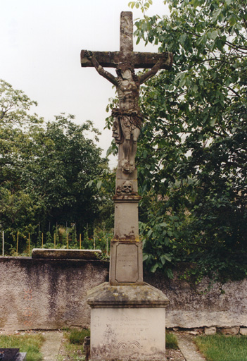 Croix de cimetière, 19e siècle.