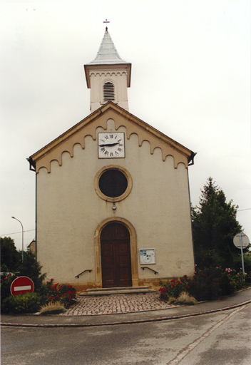 La façade depuis le nord-est.