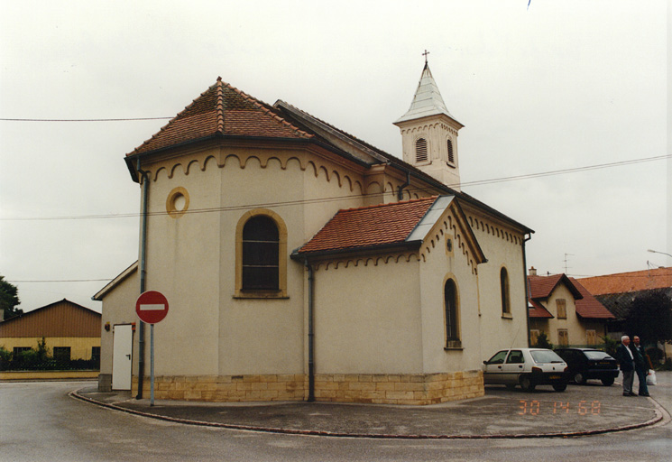 Choeur, sacristie et nef, depuis le sud. Vue d'ensemble.