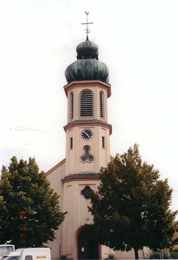 Tour-porche (1934), depuis le nord.