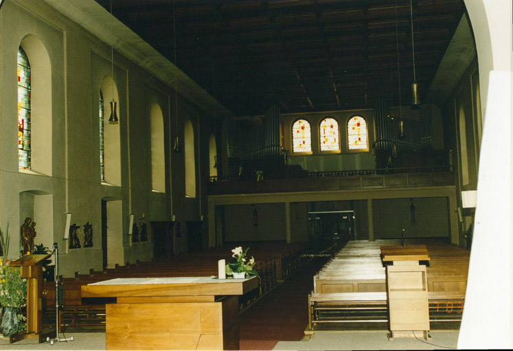 Intérieur, depuis le choeur. Vue d'ensemble.