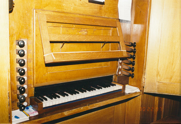 Console de l'orgue, par Valentin Rinckenbach, 1848. Vue de détail.