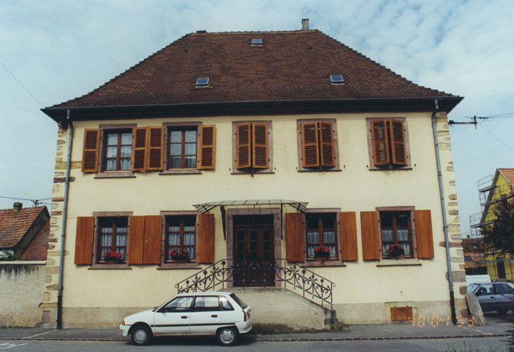 Vue d'ensemble de face.