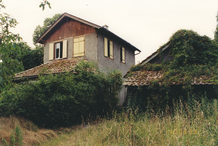 Ferme Lindenkuppel. Vue partielle.