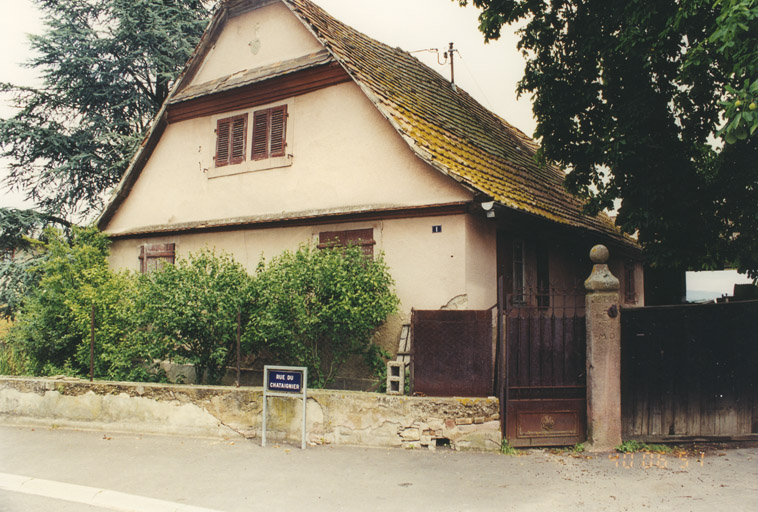 Ferme de la 1ère moitié 19e siècle. Vue d'ensemble du logis.