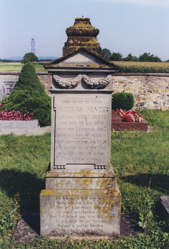 Monument sépulcral de M. Bentz. Vue d'ensemble.