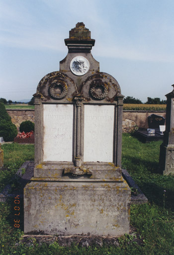 Monument sépulcral de L. Zimmerlin. Vue d'ensemble.