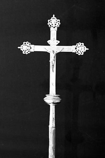 2e croix de procession