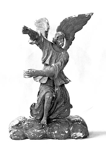 2 statues : anges