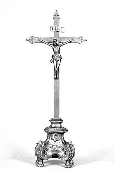 Croix d'autel