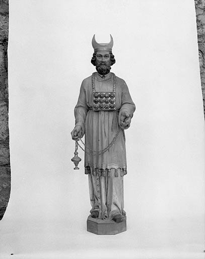 Statue : ?