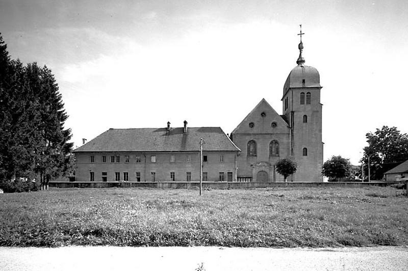 Couvent de minimes, actuellement mairie, demeure, presbytère, église paroissiale de l'Assomption