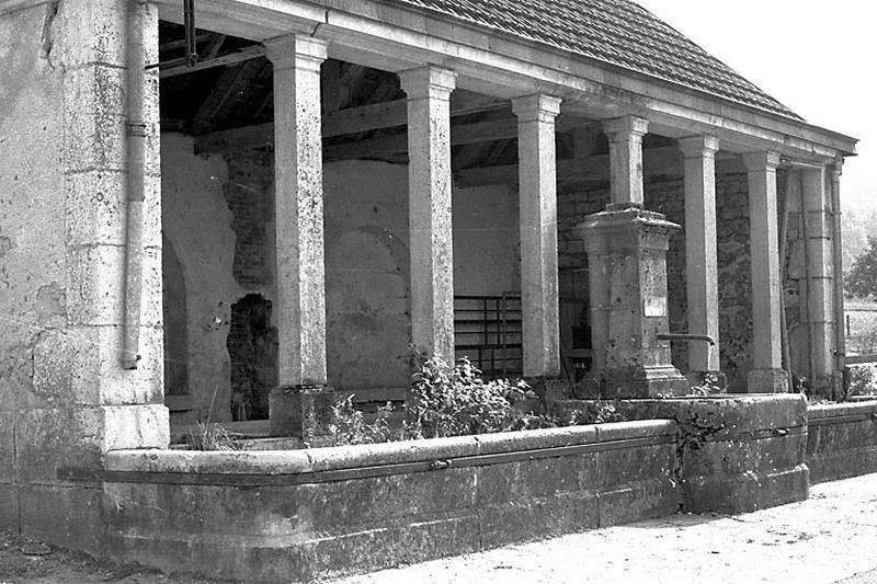 Façade antérieure.