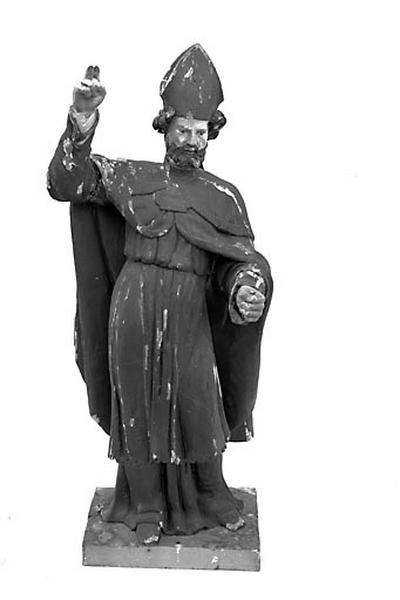 Statue : saint Maximin