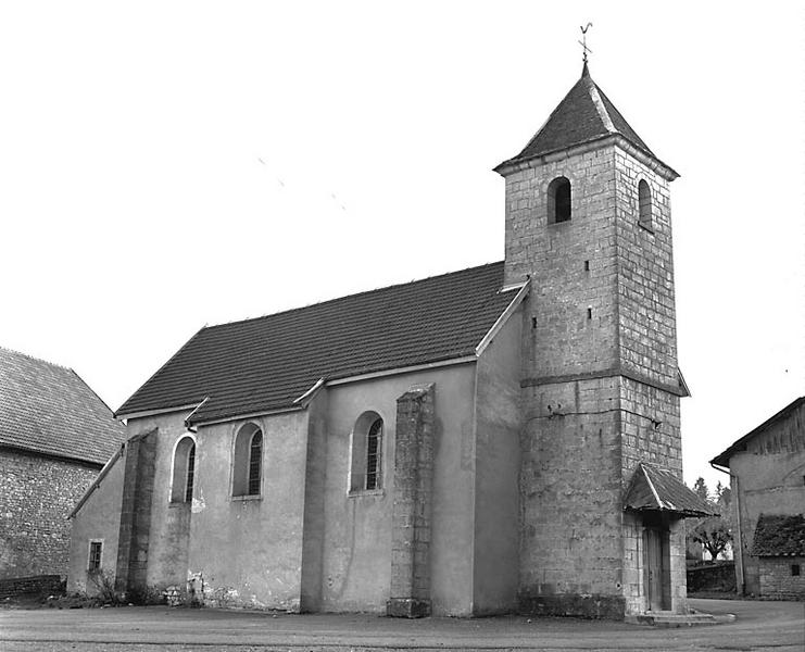 Façade antérieure et face latérale gauche.