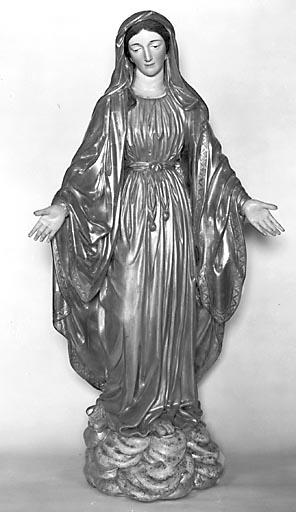 Statue : la Vierge