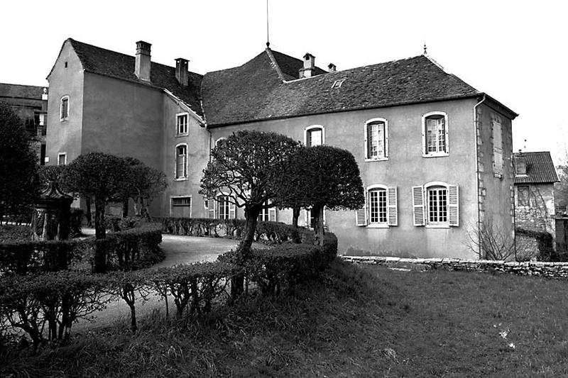 Façade antérieure.