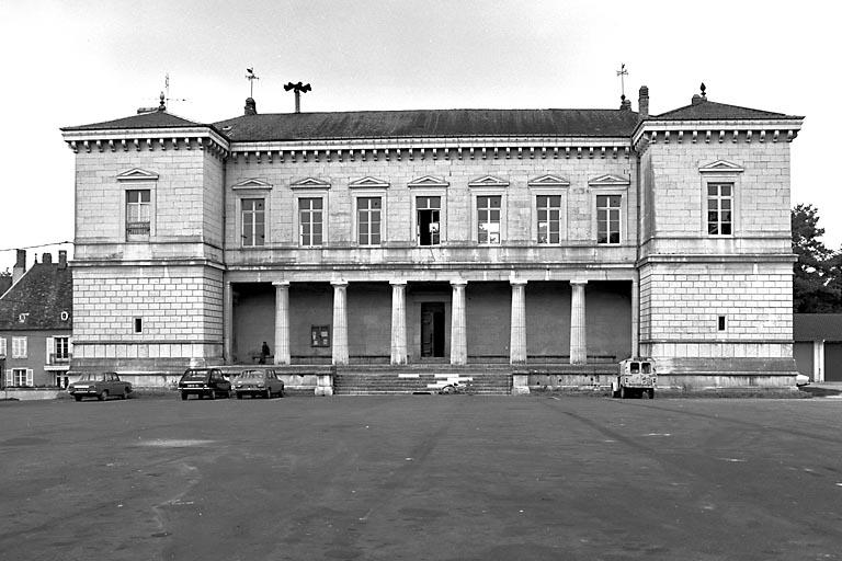 Hôtel de ville