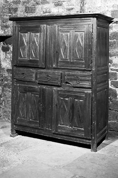 1ère armoire