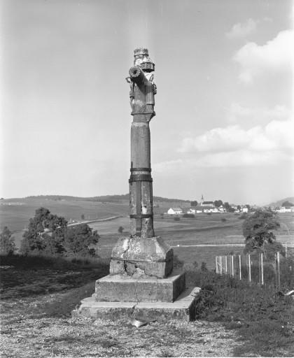 Croix monumentale