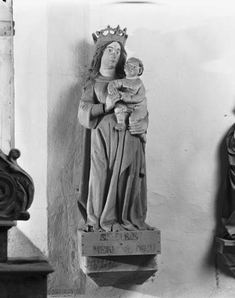 Statue : Vierge à l'Enfant (n° 1)