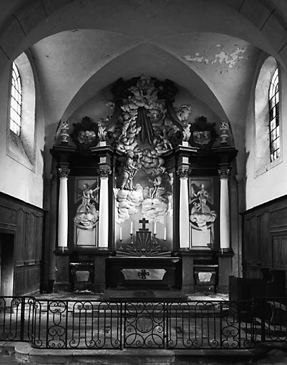 Autel, gradin d'autel, tabernacle, retable, 2 statues (ensemble du maître-autel)